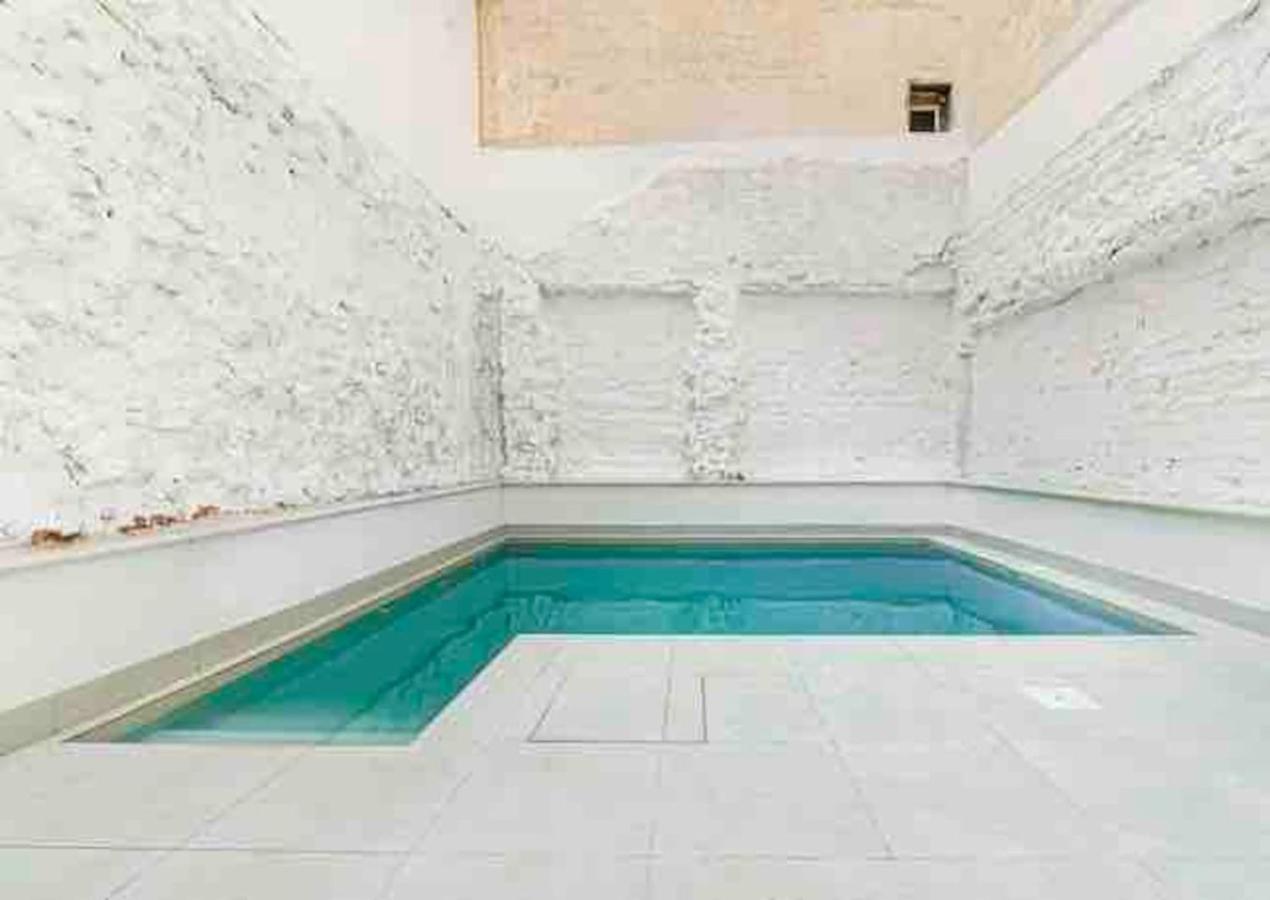 Apartamentos Breton 17 Suite Familiar Alicante Extérieur photo
